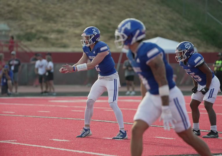 Drake men's football was led by quarterback Luke Bailey until the last play of the game, which ended with an open touchdown in the Bulldog's endzone. Photo courtesy of Carson Culp.