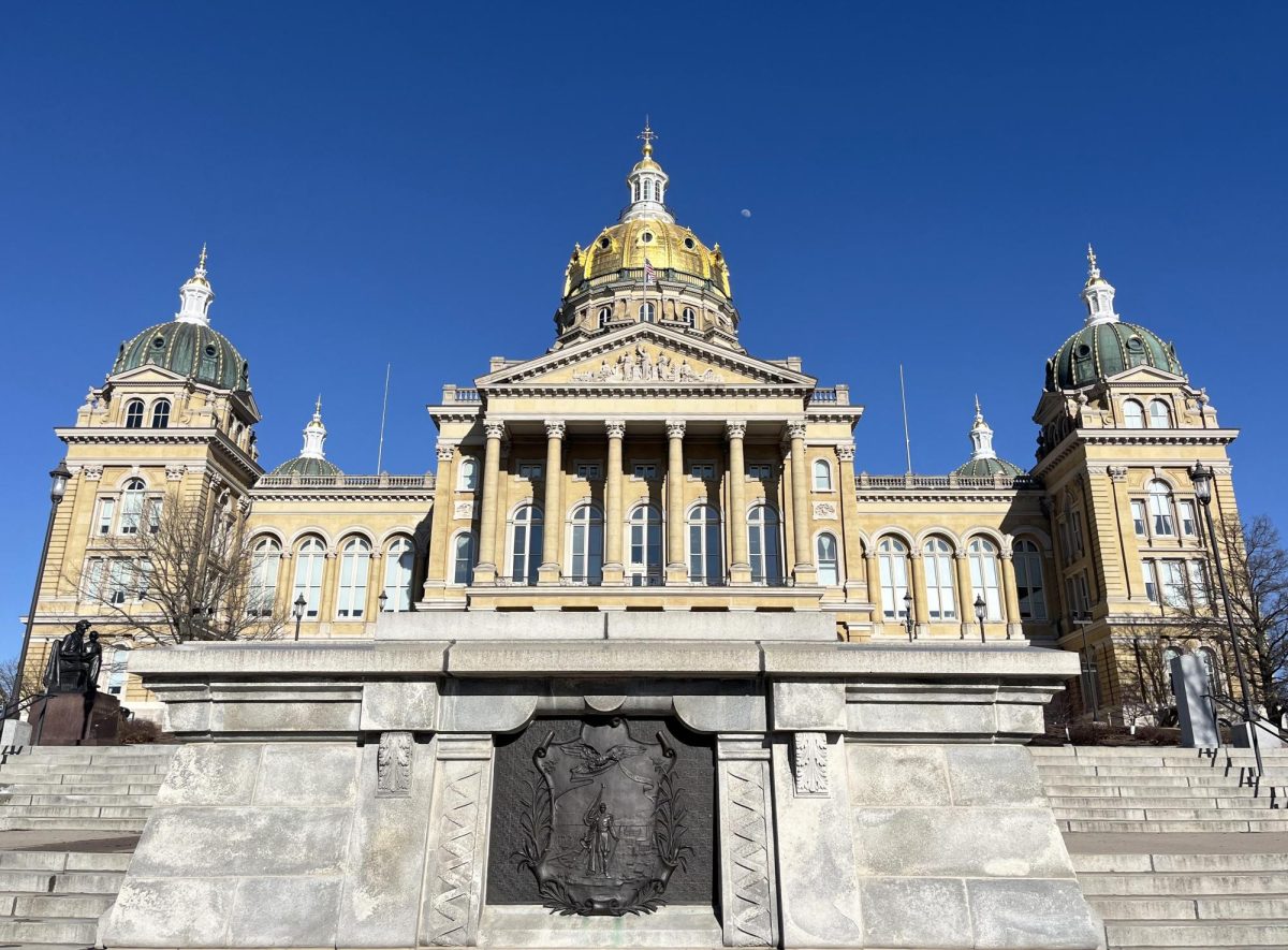  A bill impacting diversity, equity and inclusion offices at private universities passed the House Feb. 24. Private universities that maintain these offices would, under the bill, have Iowa Tuition Grant funding revoked.